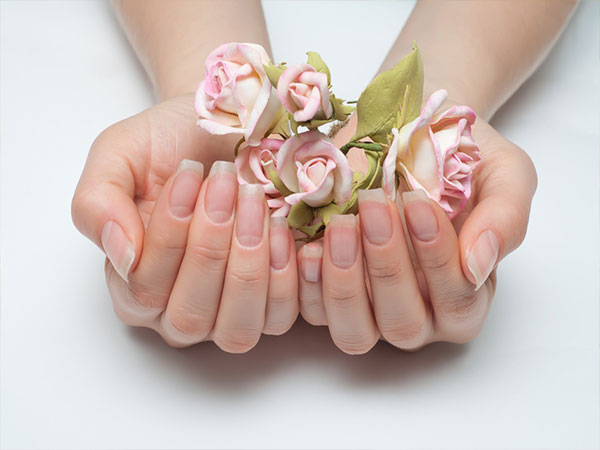  ചതുരത്തിലുള്ള നഖം 