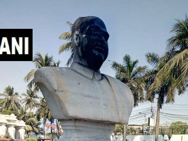 അടിച്ചുതകർത്ത് കരി ഓയിലും.... അടിച്ചുതകർത്ത് കരി ഓയിലും....