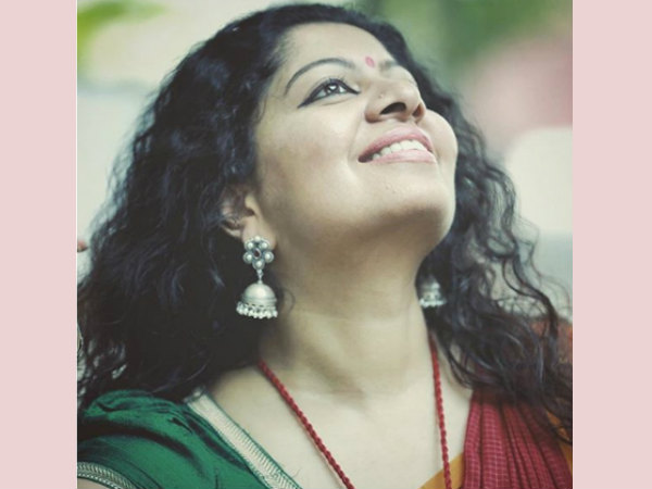 വീട്ടുകാരുടെ എതിർപ്പ് 