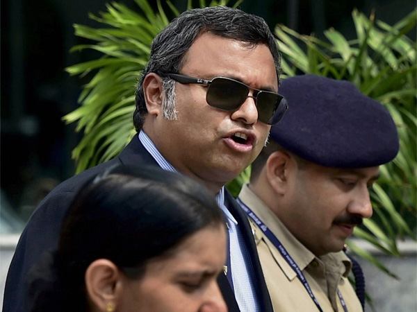  ഏഴ് ലക്ഷം ഡോളര്‍ കൈക്കൂലി