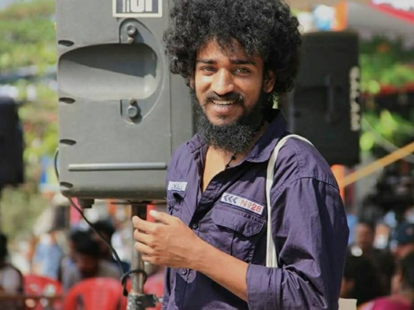 അടുത്ത പുസ്തകം സംഘപരിവാറിനെ കൂടുതല്‍ പ്രകോപിപ്പിക്കും