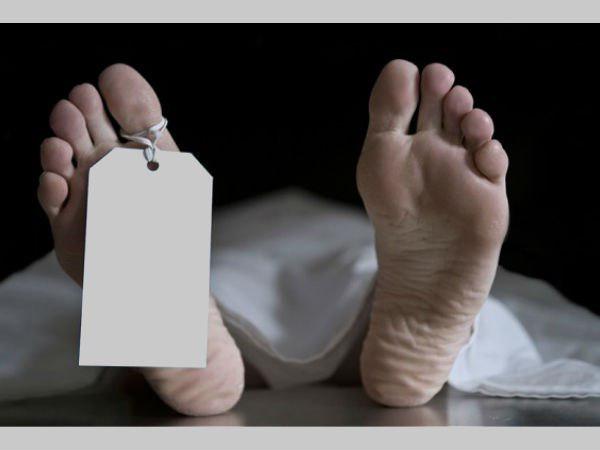 പിടിച്ചുപറിച്ചു