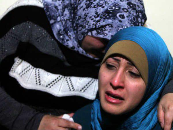 പീഡനം കാണാന്‍ ഉദ്യോഗസ്ഥരും