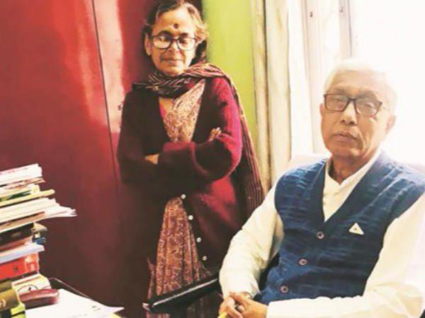 രണ്ടു മുറികള്‍