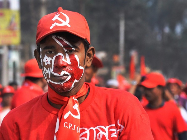 തള്ളൽ നിര്‍ത്തരുത് 