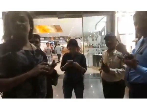 ട്രാന്സ് ജെന്ഡര് ആയത് കൊണ്ട് ട്രാന്സ് ജെന്ഡര് ആയത് കൊണ്ട്