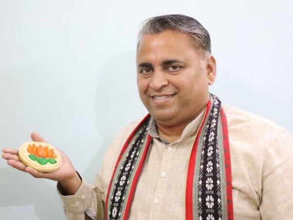 തയ്യാറെന്ന് സിപിഎം, അറിയില്ലെന്ന് പോലീസ്