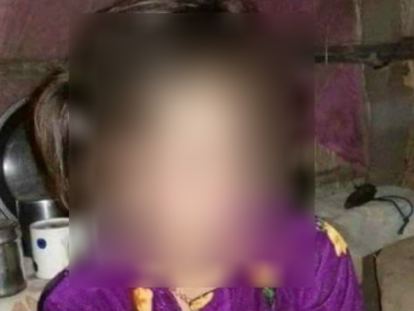 അവൾ ആരുടെയും മകളല്ല