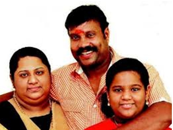 പ്രമുഖർ പ്രതികരിച്ചില്ല..