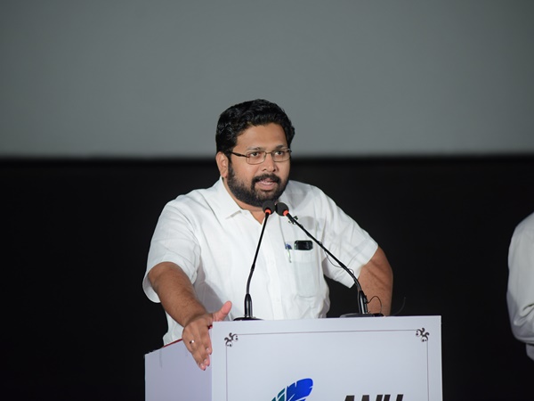 kssabarinathanmla