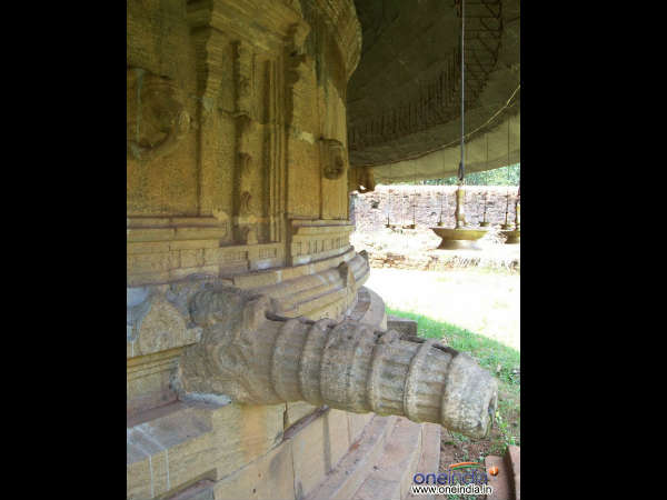 ബലിക്കല്ലിൽ സ്പർശിക്കാമോ?