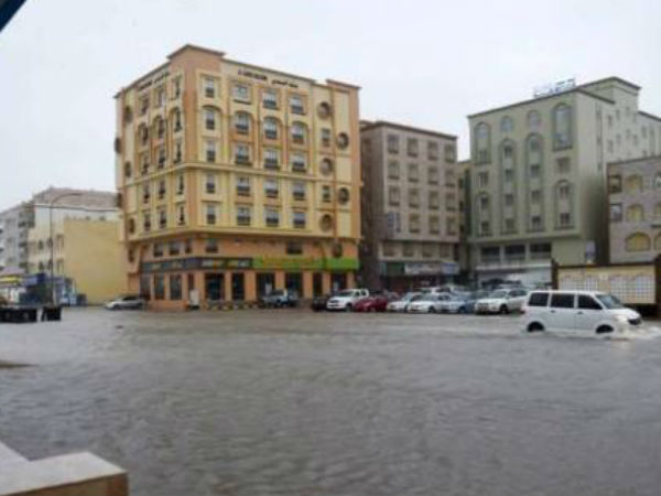 സലാലയില്‍ മണ്ണിടിച്ചില്‍