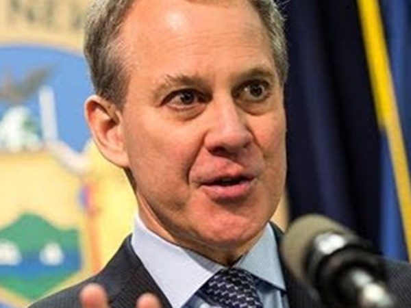 ഭീഷണിയും