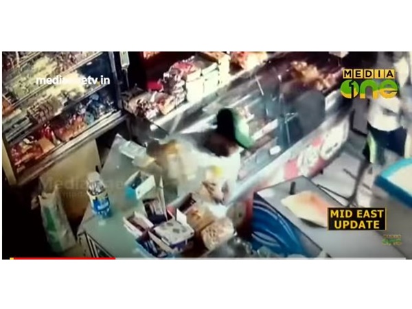 നിരവധി കേസുകൾ