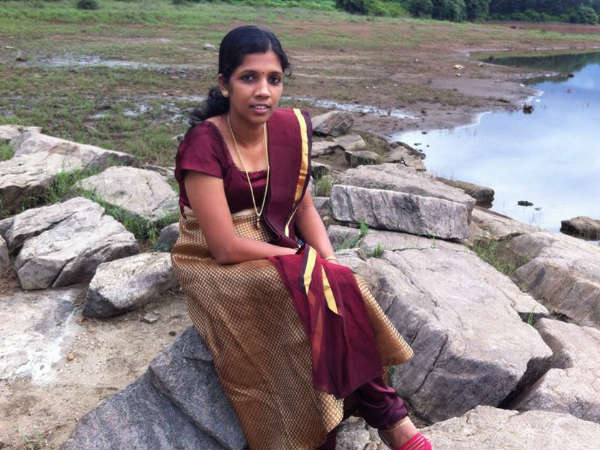 നീതി നേടിക്കൊടുക്കണം