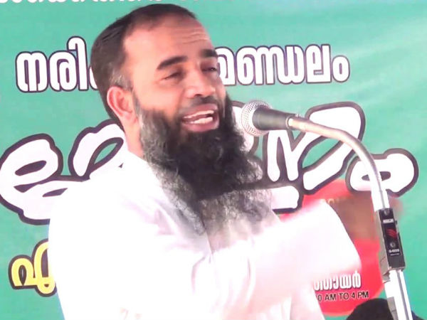 പെണ്ണ് ഉടുക്കാണ്ട് നടക്കുന്നതല്ല സ്വാതന്ത്ര്യം