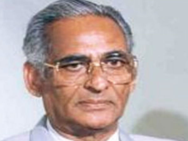 പിസി അലക്സാണ്ടർ...