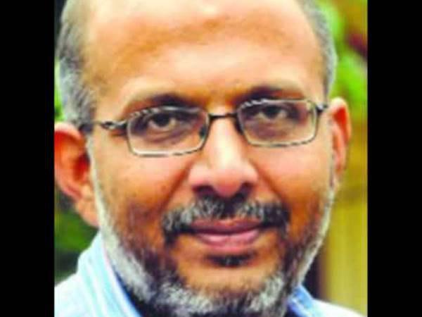 പണം, ഭരണ സ്വാധീനം, സമുദായം