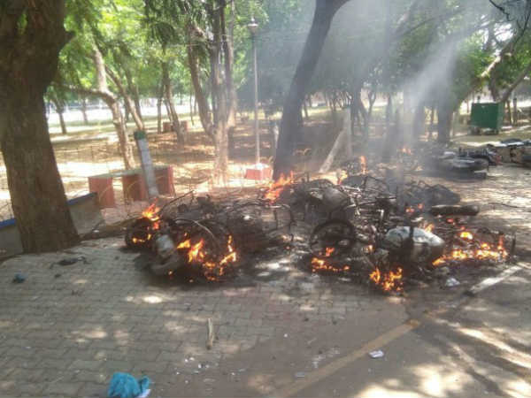 പോലീസ് സ്വകാര്യ ആർമി