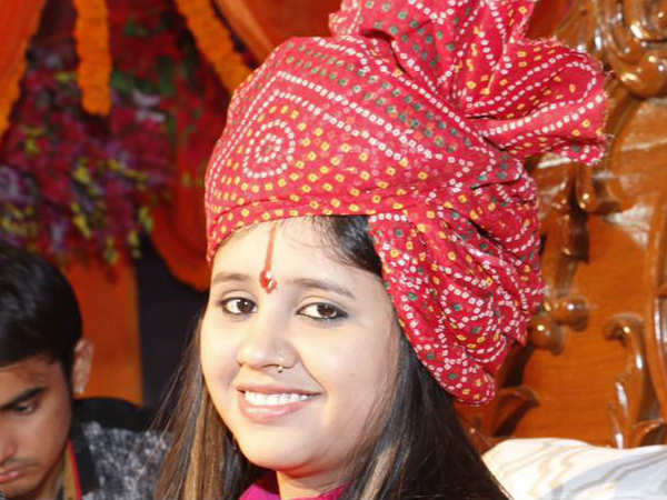 ലൗ ജിഹാദികളെ വെട്ടിക്കൊല്ലണം 