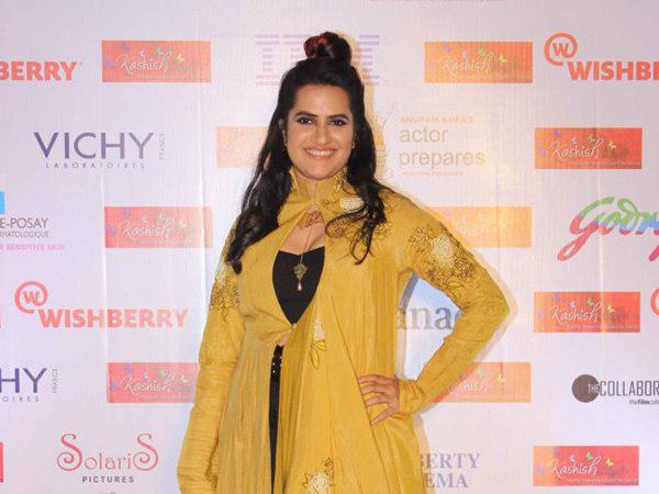 ലാല്‍ പരി മസ്താനി