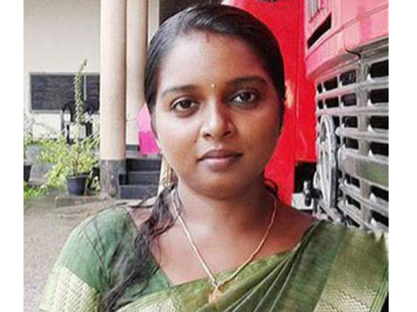  വിവാഹമോചനത്തിന്...