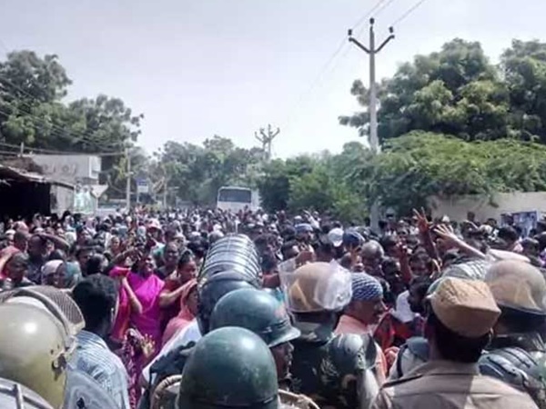 പിൻമാറില്ല