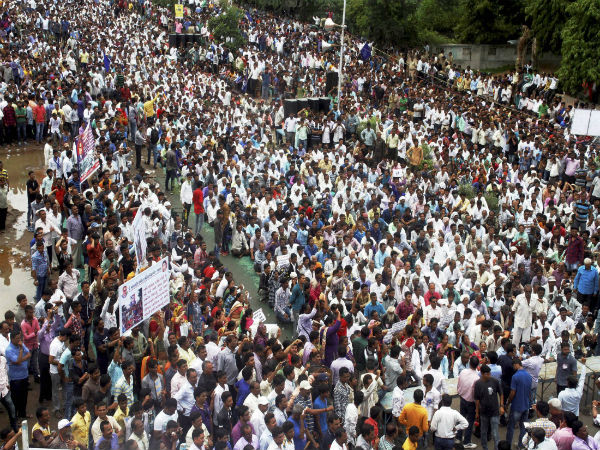 ദളിത് യുവാക്കള്‍ മാറുന്നു