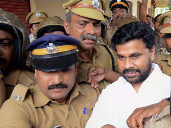 വോയ്സ് ക്ലിപ്പിലെ സ്ത്രീ ശബ്ദം