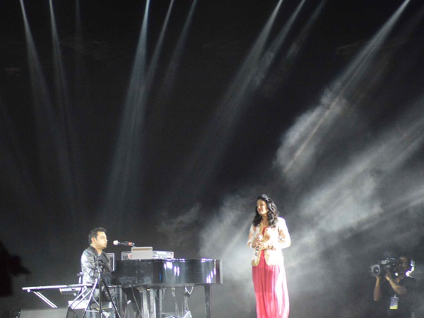 ഇതല്ല മലയാളി അർഹിക്കുന്നത്