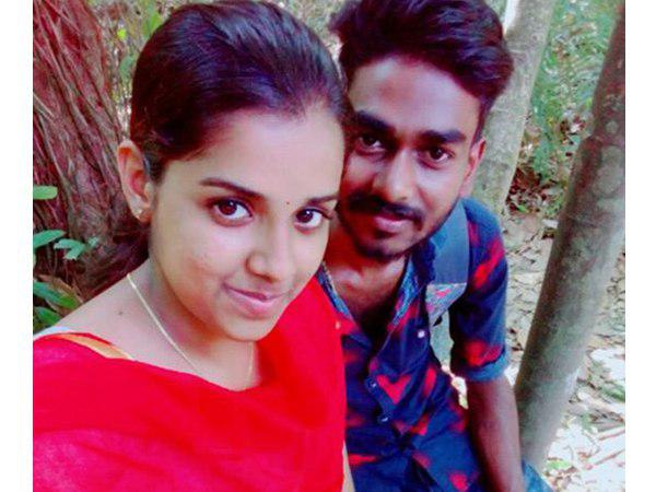 പഴയ കൂട്ടുകാരികള്‍ 