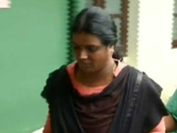 മര്‍ദ്ദനം