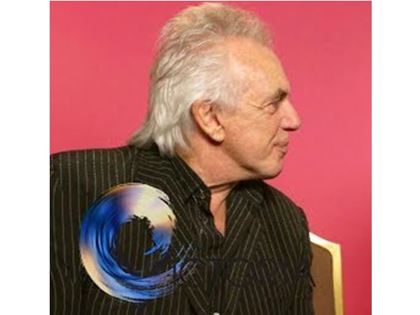 അഡള്‍ട്ട് ക്ലബ്ബിങ്