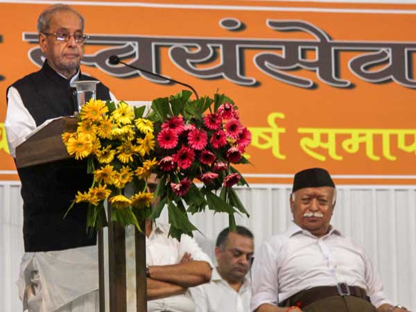 ആർ എസ്എസ് വളരുന്നു