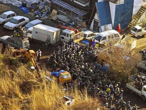 ഷോകോ അസാഹാരയെന്ന കൊടുംകുറ്റവാളി ഷോകോ അസാഹാരയെന്ന കൊടുംകുറ്റവാളി