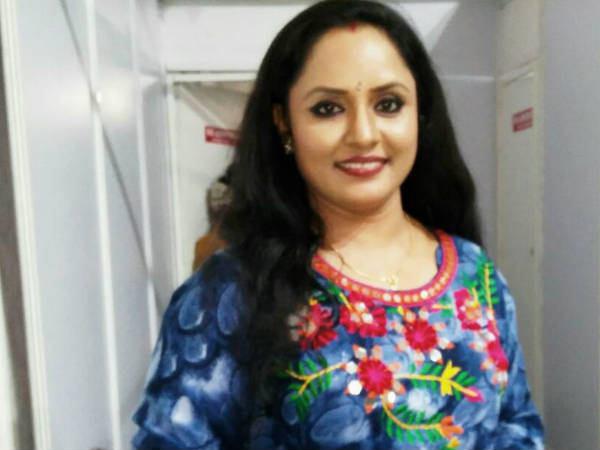 ഒരു മഞ്ഞുമലയുടെ ഒരറ്റം മാത്രം