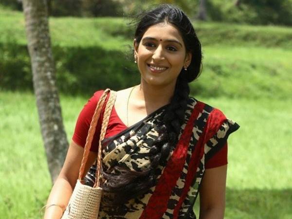 പാർവ്വതിയെ പിന്തിരിപ്പിച്ചു 