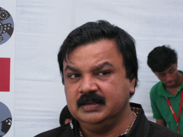 എല്ലാം തോന്നലാണെന്ന്