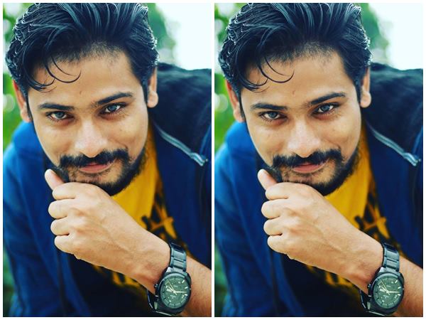 സംവിധായകനെ കാണാൻ