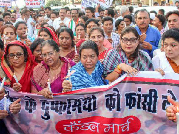 പ്രതിഷേധം അലയടിക്കുന്നു 