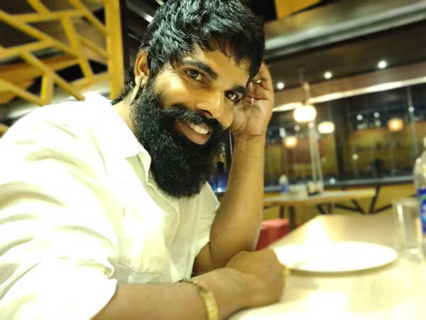 കേസെടുക്കണം.....