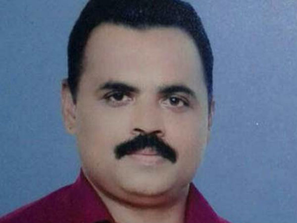 നിലത്തിട്ട് മര്‍ദ്ദിച്ചു