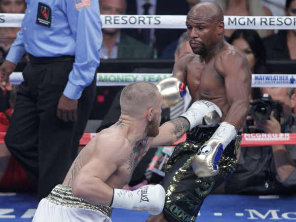 മെയ് വെതര്‍ ഒന്നാം സ്ഥാനത്ത്