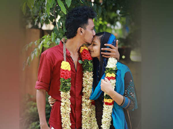 ജാതിയും മതവും നോക്കാതെ