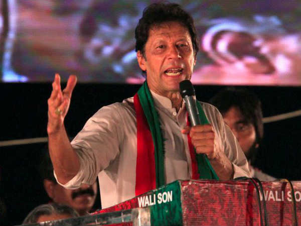 ദൈവത്തിനോട് നന്ദി പറയുന്നു