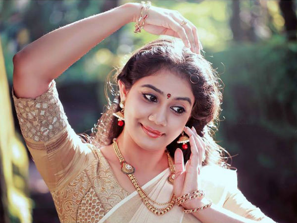 നിഷയെ വിളിച്ചിരുന്നു