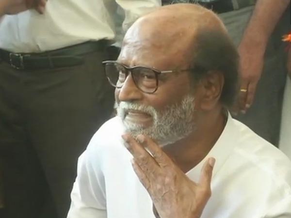 ഇനി രജനിയുടെ കൈകളില്‍ ഭദ്രം