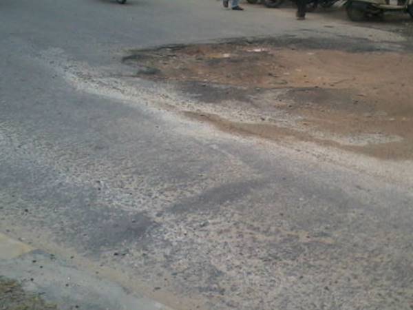  റോഡുകള്‍ പൂര്‍വസ്ഥിതിയിലാക്കാന്‍ വേണ്ടത് 26 കോടി