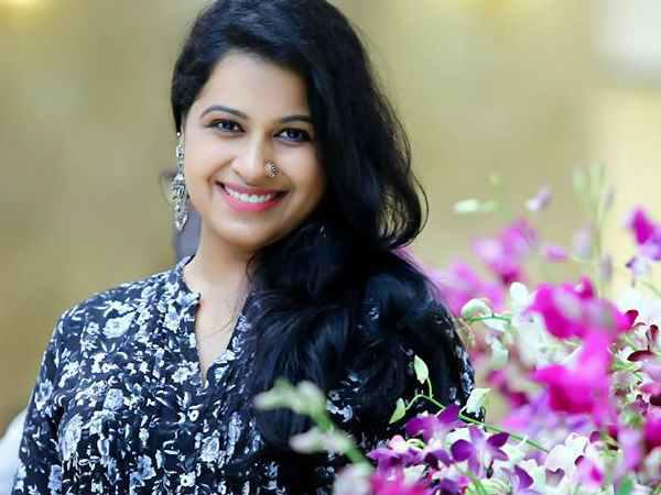 സദാചാര വാദികളോട്