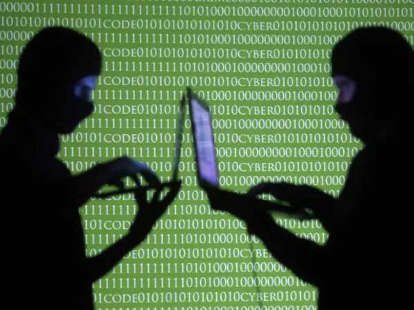 തകര്‍ന്നു